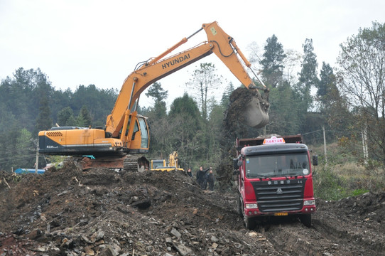 土地整理 房地產(chǎn)開發(fā)的基石與引擎